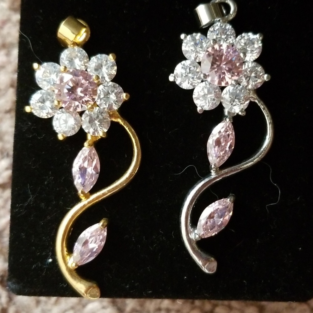 4  Pendants 2 white & Pink CZ in both gold /sil